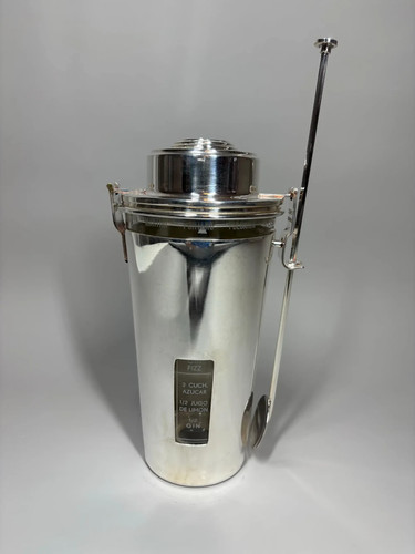 The barman art deco - 'the, barman'